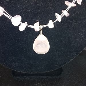♥️🤗AWESOME!/ ROSE QUARTZ NECKLACE 💗